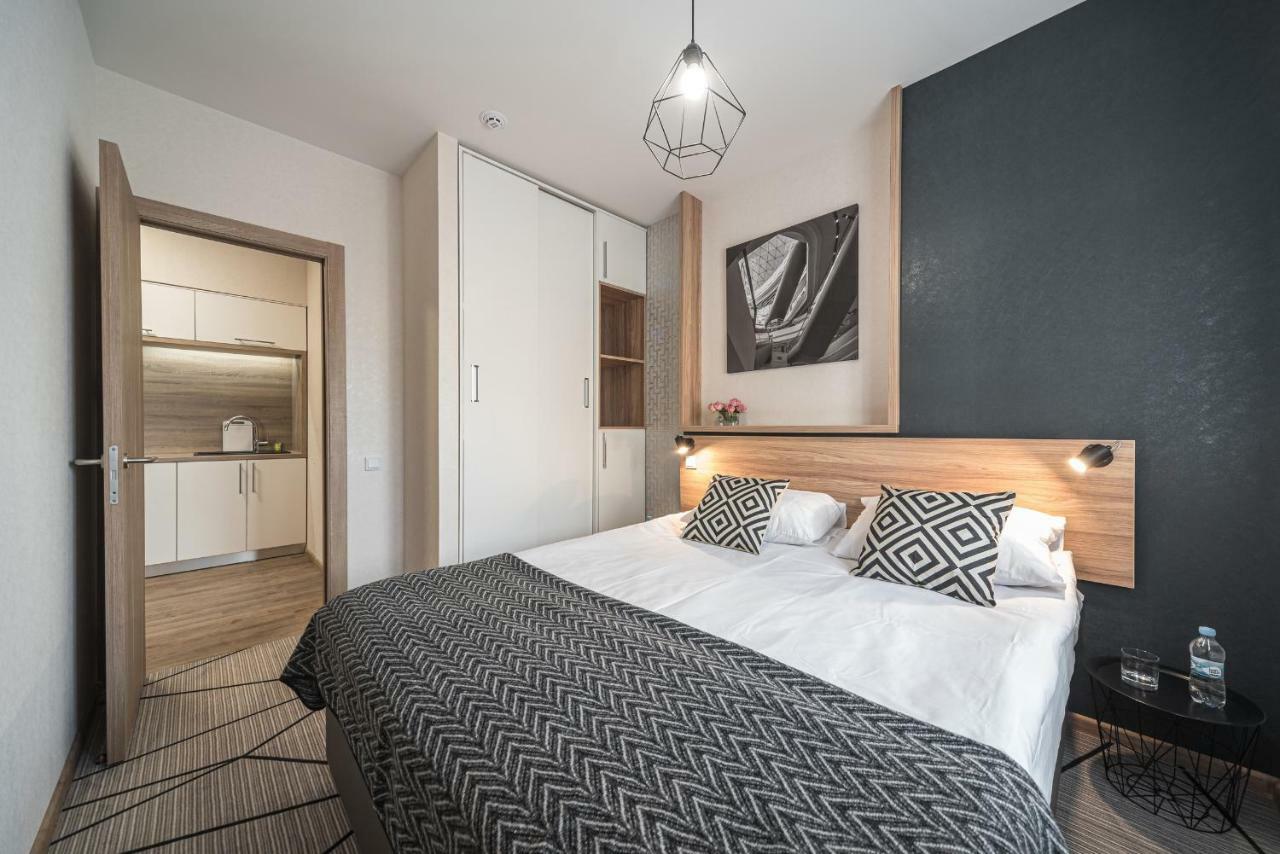 Amarant Apart Hotel By Chm Kiew Exterior foto