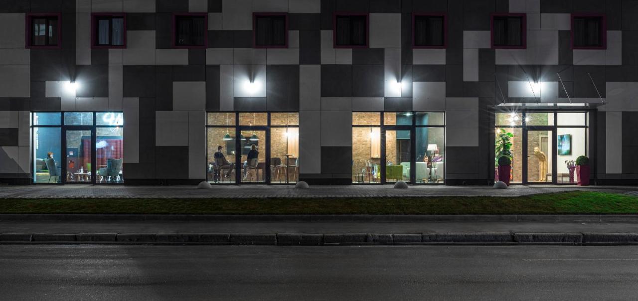 Amarant Apart Hotel By Chm Kiew Exterior foto